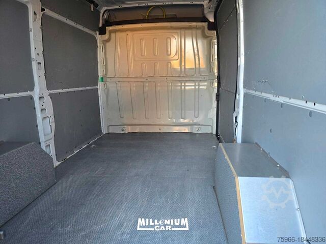 Furgonetă FIAT DUCATO ELETTRICO L2H2 KM 15MILA 2021