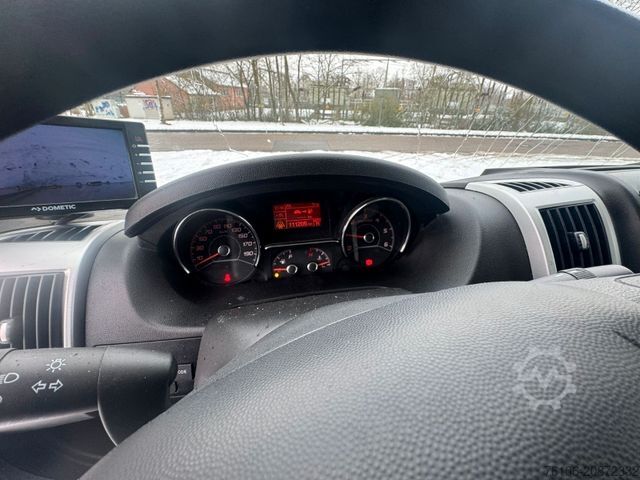 Xe thùng kín FIAT Ducato Koffer *Navi*Kamera*TÜV neu*Länge 4,20m