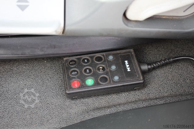 Dėžinis furgonas MAN 7.150 BL Koffer mit Ladebordwand  *EX Wohnmobil*
