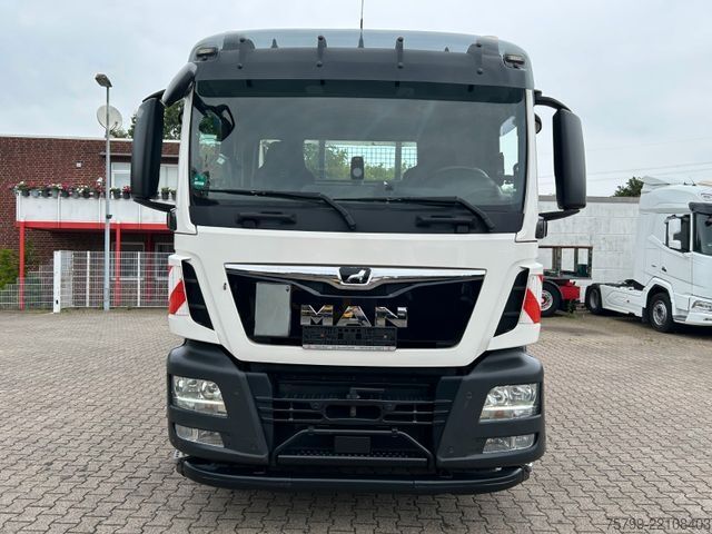 Camión volquete MAN 26.420 TGS Multilift Absetzkipper