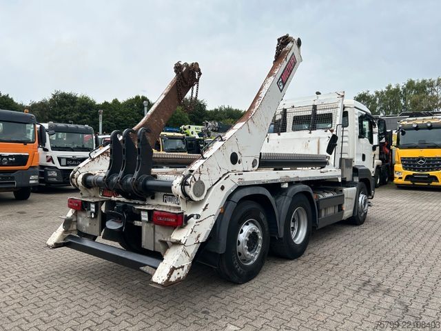 Camión volquete MAN 26.420 TGS Multilift Absetzkipper