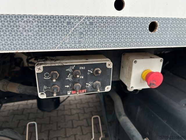Camión volquete MAN 26.420 TGS Multilift Absetzkipper