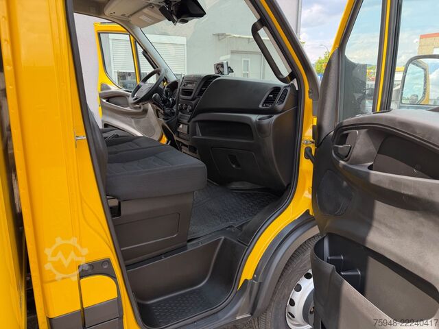 Κλειστό βαν IVECO zlast: