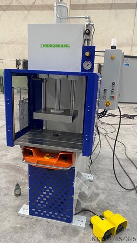 油圧プレス Hidrobrasil 15 Tonnen Einständerpresse