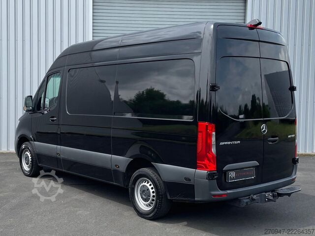 Hátíð loftrými sendibíll MERCEDES-BENZ Sprinter 317 NAVI KAMERA DAB AHK MFL