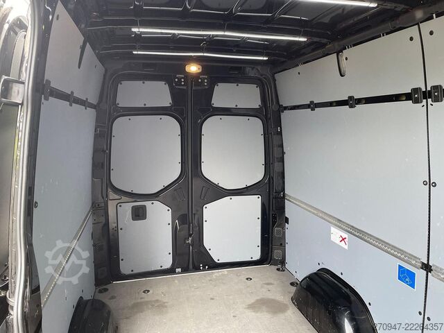Hátíð loftrými sendibíll MERCEDES-BENZ Sprinter 317 NAVI KAMERA DAB AHK MFL
