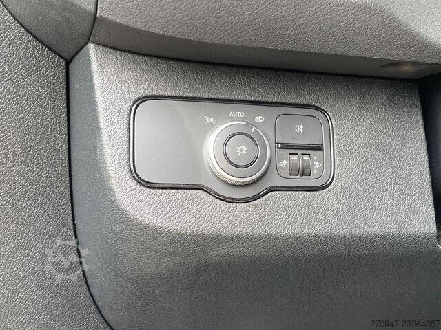 Hátíð loftrými sendibíll MERCEDES-BENZ Sprinter 317 NAVI KAMERA DAB AHK MFL
