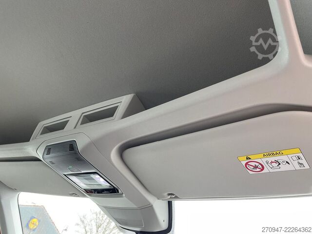 Pick-up van MAN TGE 3.180 Pritsche DOKA MR 4x4 ACC LED DIFF-SPER