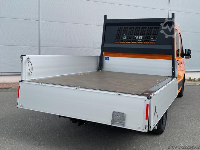 Pick-up van MAN TGE 3.180 Pritsche DOKA MR 4x4 ACC LED DIFF-SPER