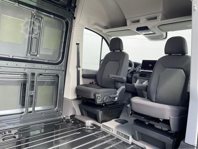 High top van MAN TGE 3.180 L3H3 Kasten 4x4 CAMPER AHK ACC LED NAV