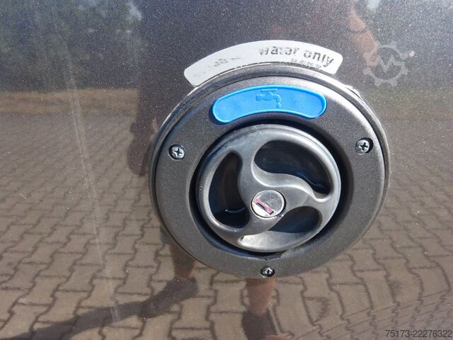 कैम्परवैन FORD Nugget 170PS Autm. Bi-Xenon Markise AHK ACC