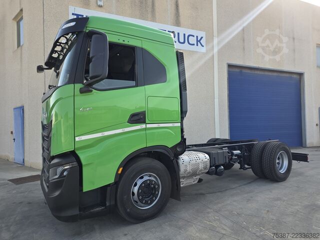 Lastbilchassi IVECO 190S46