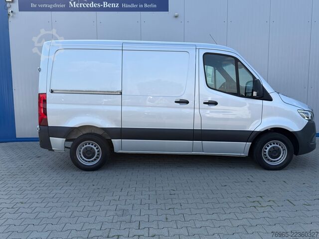Varebil MERCEDES-BENZ Sprinter 314 AUTOMATIK NAVI DISTRONIC KAMERA LED
