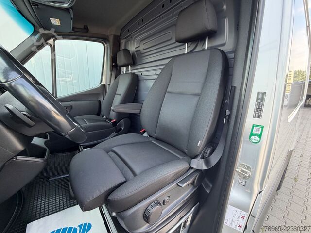 Varebil MERCEDES-BENZ Sprinter 314 AUTOMATIK NAVI DISTRONIC KAMERA LED