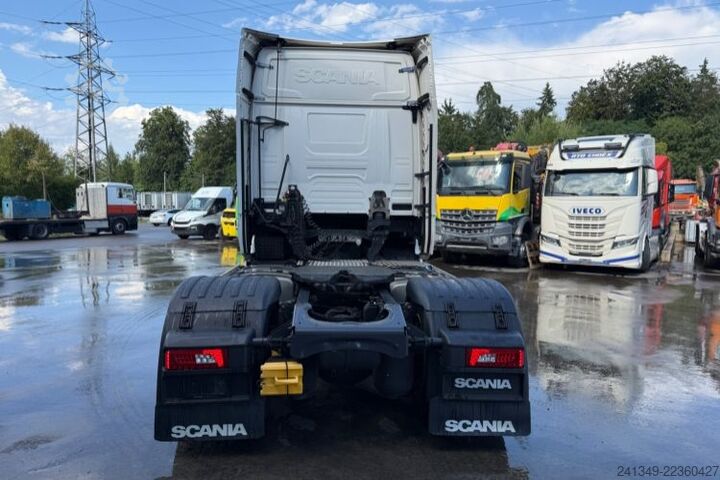 标准牵引车头 SCANIA S450 4x2