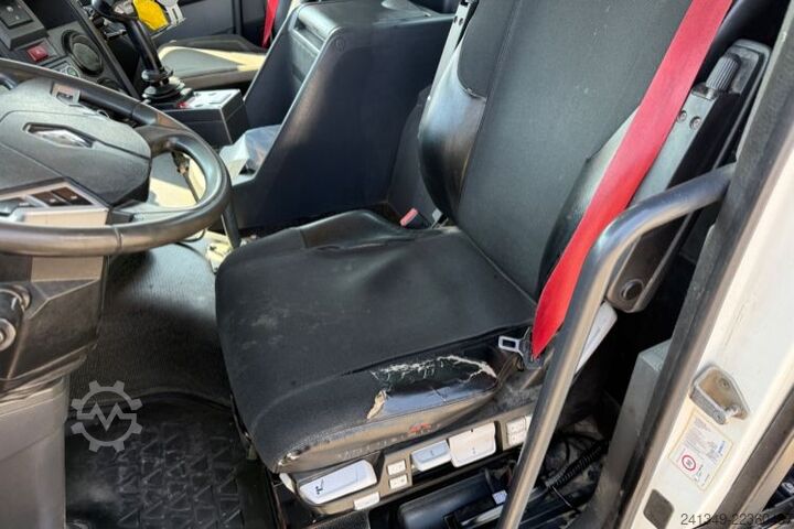 卷臂钩自卸卡车 RENAULT C520 10x4 Moser