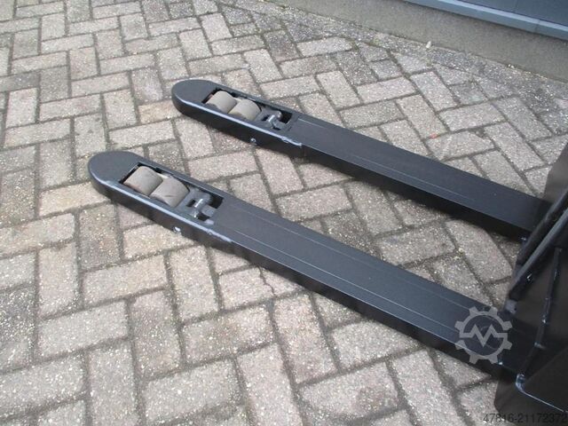 Hochhubwagen BT SWE 080L