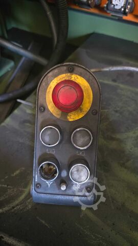 मिलिंग मशीन DECKEL FP 5 CC
