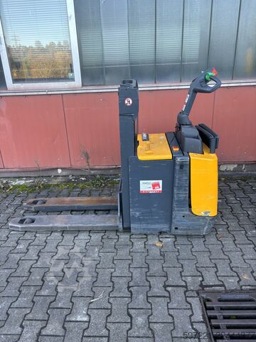 Paletni viličarji Jungheinrich ERD 220