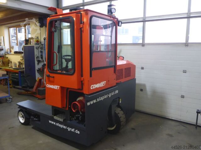 Four-way side loader Combilift C2500