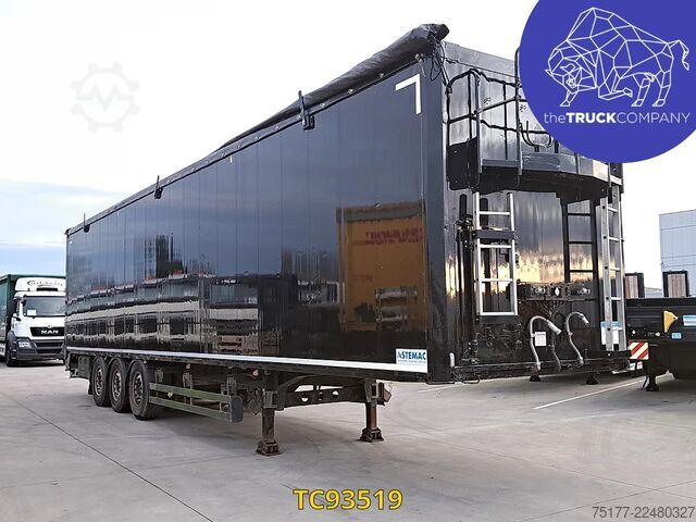 أرضية متحركة من شفارتسمولر Schwarzmüller Walking floor