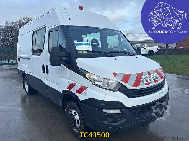 شاحنة بانل Iveco Daily 35C15V12 Double cab 7 places