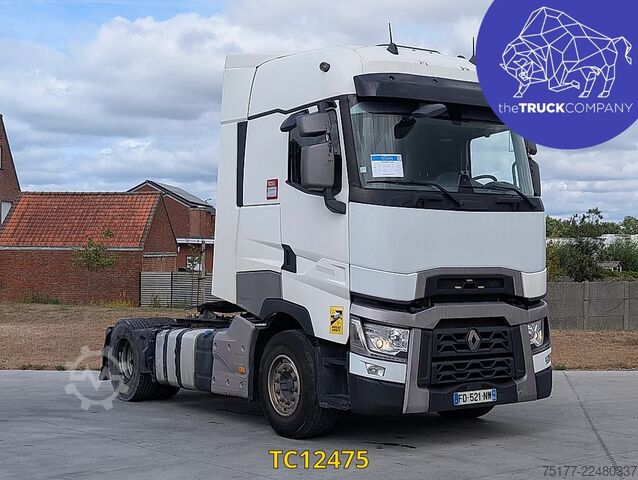 Standar-SZM Renault T 520