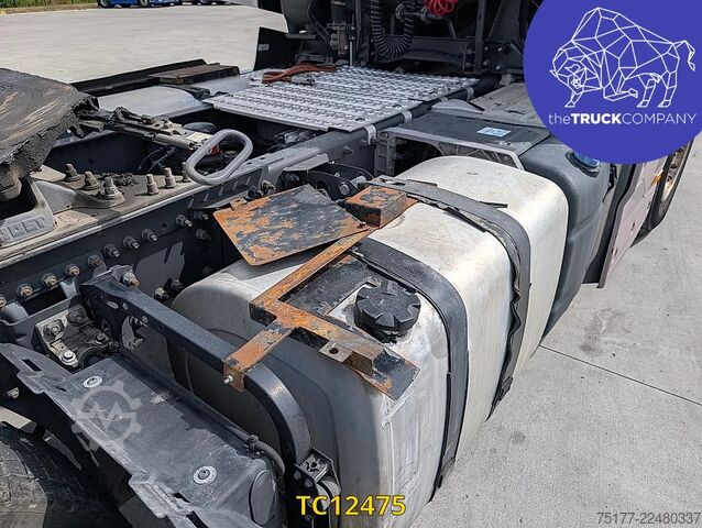 Standar-SZM Renault T 520