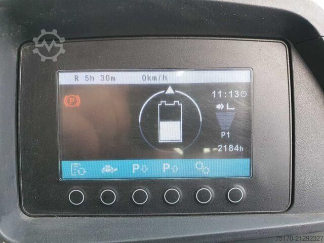 Viličar Jungheinrich EFG 215 / Triplex: 4.25m! / SS / nur 2.184h!