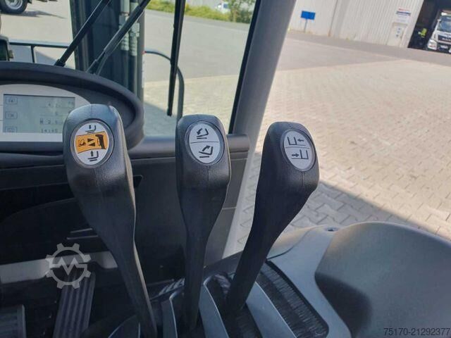 Viličar Still RX20-14 / 2025 / Triplex: 4.30m! / 751h! / SS