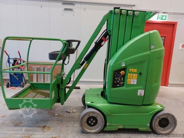 Piattaforma di lavoro telescopica JLG Toucan 10E