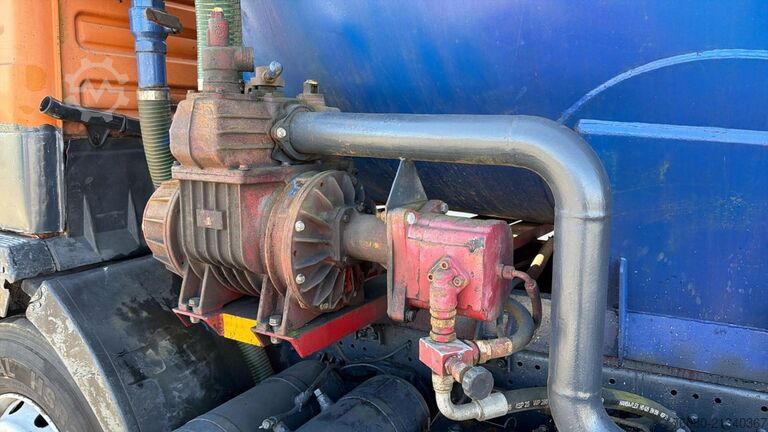Vacuum truck MAN 26.293 (17000 L / 6X2 / MANUAL PUMP / POMPE MAN...