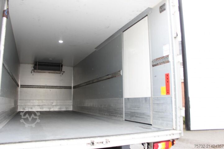 Camión frigorífico Renault D18 DTI 280 Thermo King-800R Strom Tür+LBW FRC