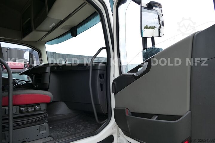 Вантажівка зі змінною надбудовою VOLVO FH 460 BDF 2-XL Tanks Vollluft Euro 6