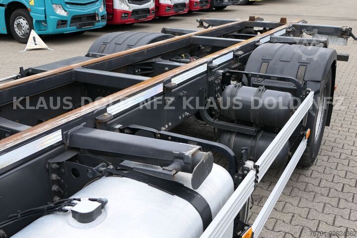 Вантажівка зі змінною надбудовою VOLVO FH 460 BDF 2-XL Tanks Vollluft Euro 6
