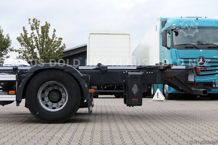 Вантажівка зі змінною надбудовою VOLVO FH 460 BDF 2-XL Tanks Vollluft Euro 6