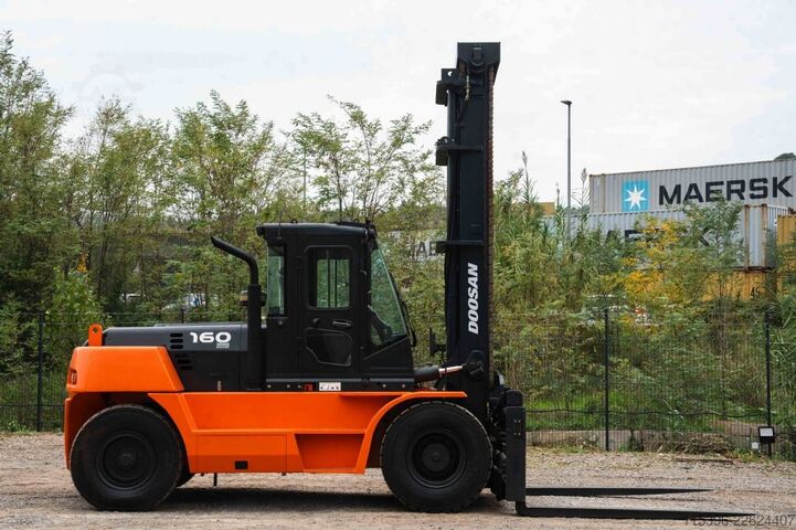  Doosan D 160 S-5 - nur 4799 Betriebsstunden !!