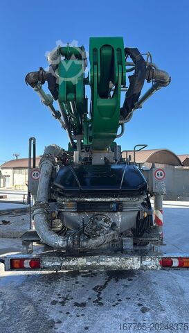 Bomba automática para hormigón Mercedes-Benz Arocs 3246