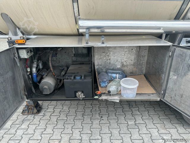 Kapal tangki makanan Feldbinder LEBENSMITTEL / LEVENSMIDDELEN / FOOD / 33.500L ...