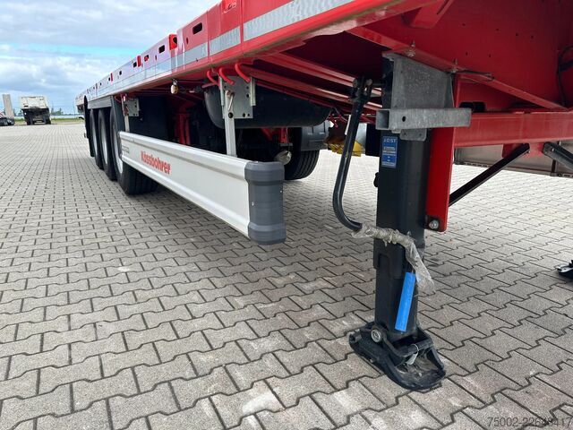Plateau de chargement Kässbohrer new and unused Heavy-Duty flatbed / 690cm exten...