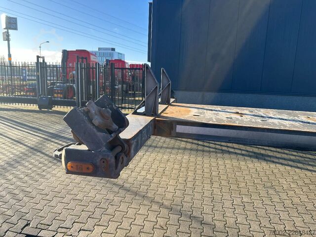 Container transportation D-TEC FLEXITRAILER / 45FT High Cube MULTI / SAF + DIS...