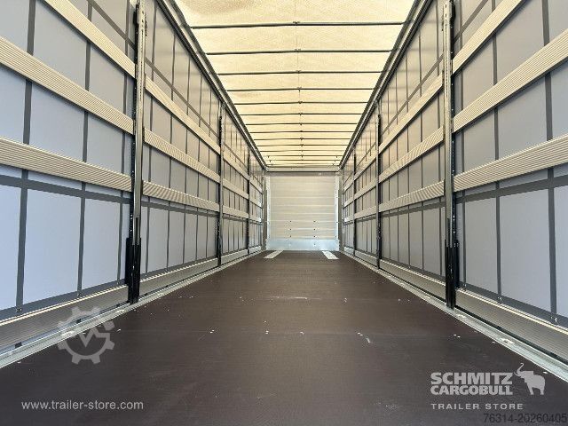 Nyitott ponyvás félpótkocsi Schmitz Cargobull Curtainsider Standard Getränke