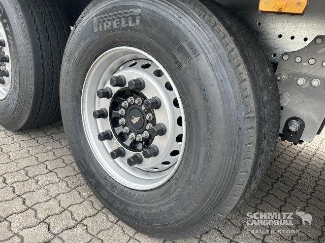 Nyitott ponyvás félpótkocsi Schmitz Cargobull Curtainsider Standard Getränke
