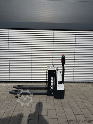 Электрические палетные тележки Bobcat BPM16N