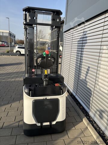 รถยกพาเลท Bobcat BSR16NH-I