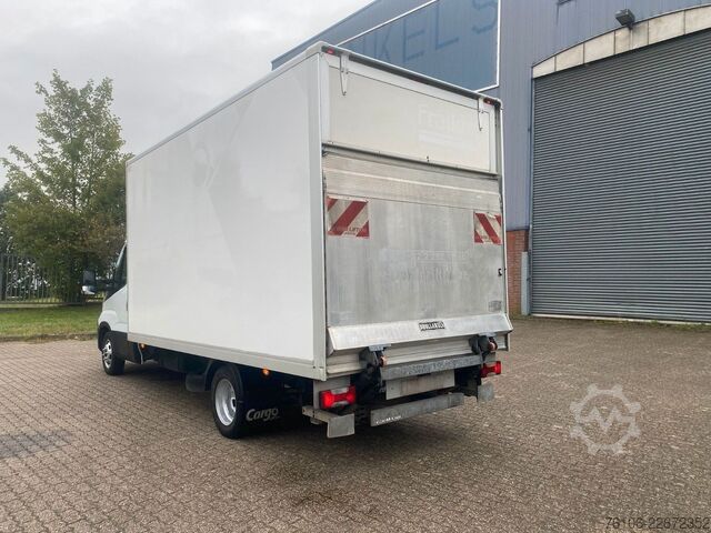 شاحنة صندوقية IVECO Daily 35C14 Hi-Matic Koffer mit Ladebordwand