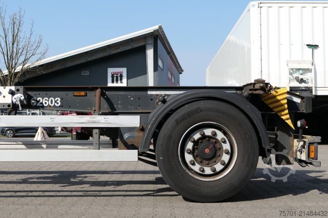 Prikolica sa zamenjivim šasijama SCHMITZ CARGOBULL AWF 18 BDF Wechselfahrgestell SAF-Achsen
