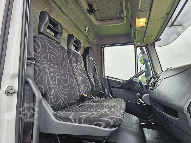  IVECO 120E22 EUROCARGO Airco WB430 6 Cyl