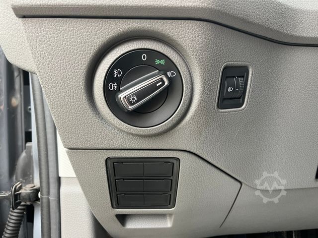 बॉक्स वैन VOLKSWAGEN CRAFTER 50 XXXL KOFFER MIT LBW ACC NAVI KLIMA