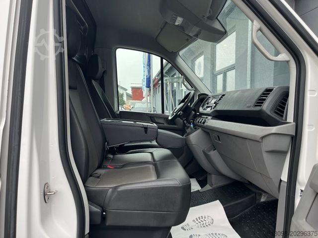Furgoneta de caja alta VOLKSWAGEN CRAFTER 2,0 TDI 4 MOTION 177 PS KLIMA 1.HAND